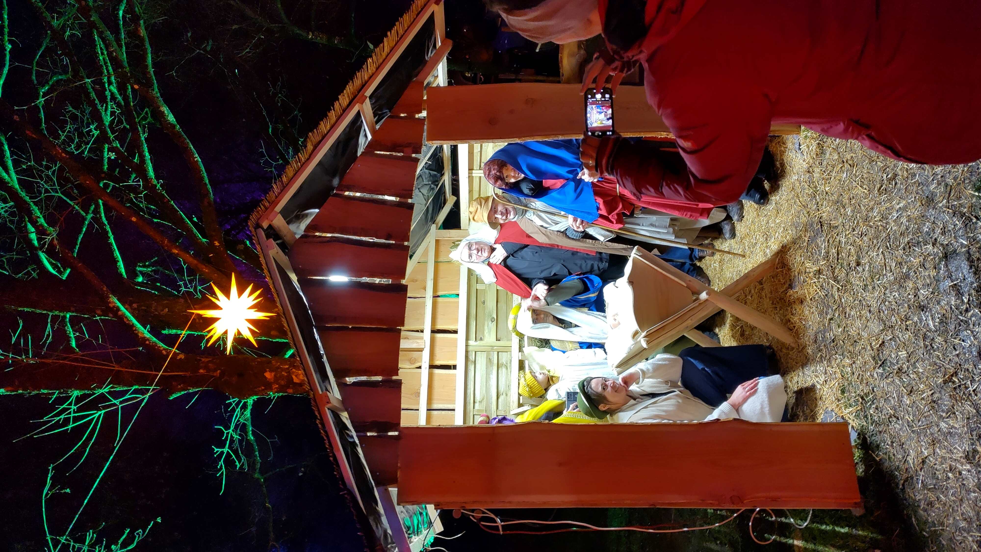 Lebendige Krippe fand großes Interesse